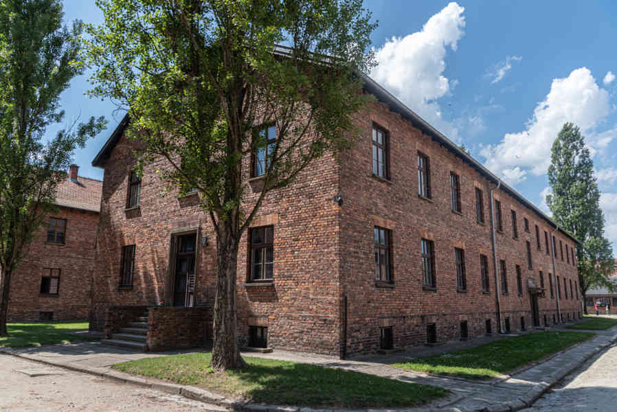 Polonia 027 - Auschwitz I.jpg